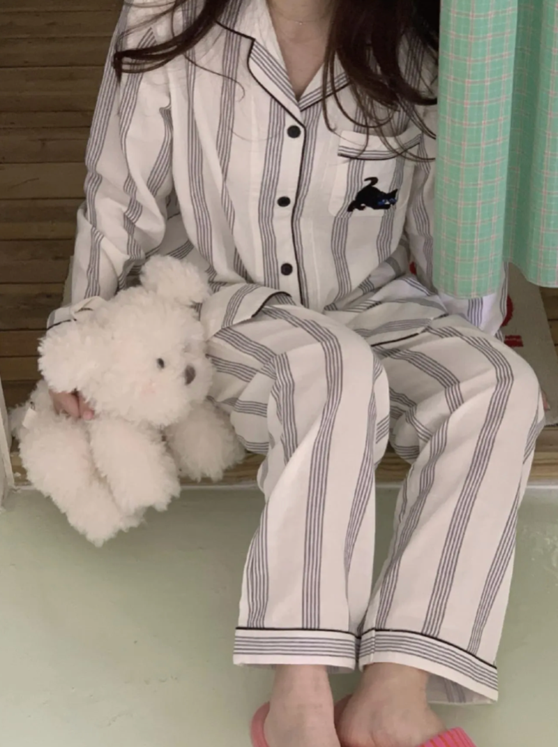 Cotton Black Cat Embroidery Pajamas