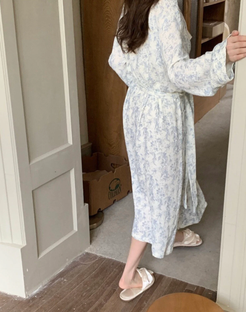 Muslin Toile De Jouy Comfy Robe
