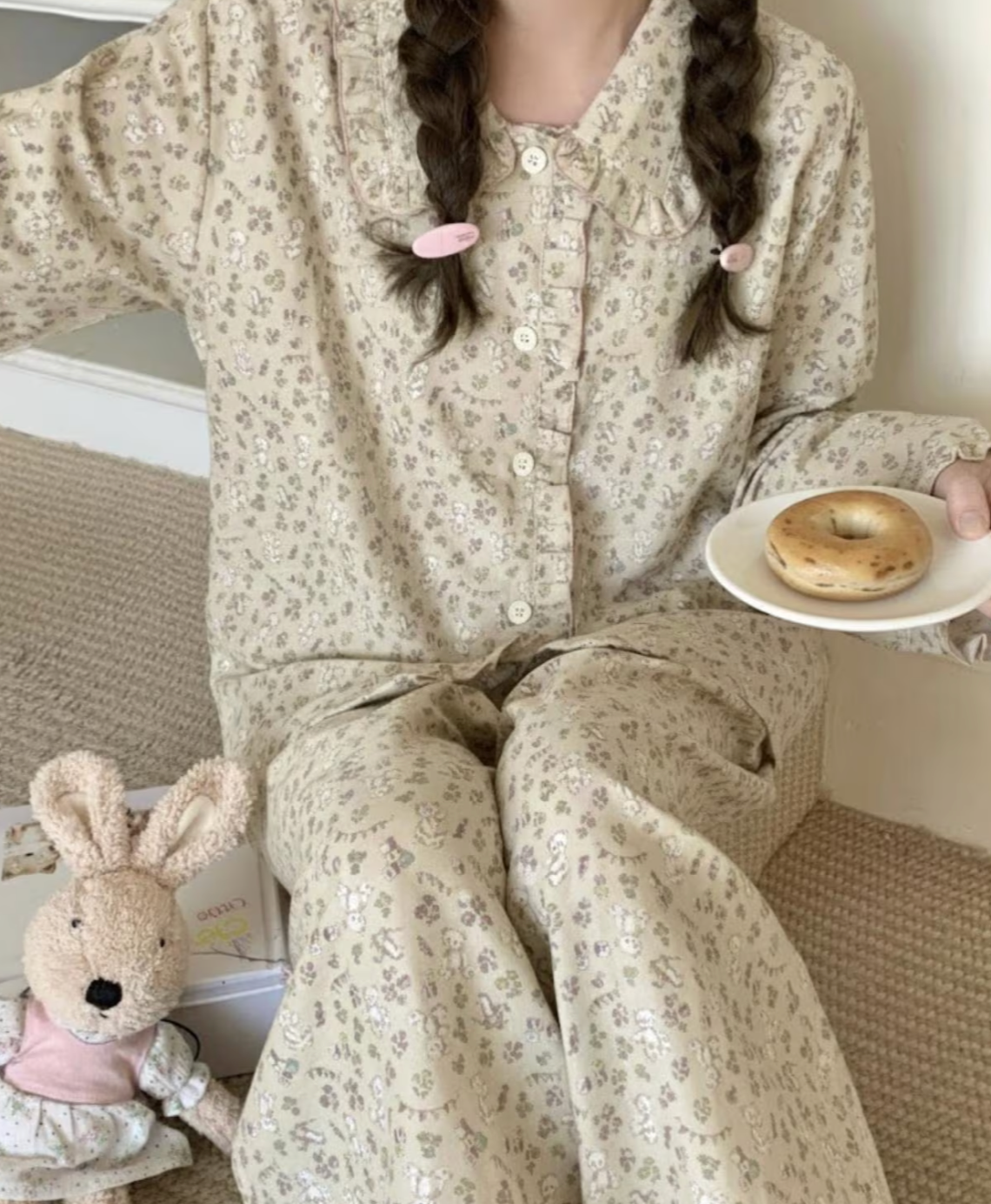 Flower and Bear Print Pajamas