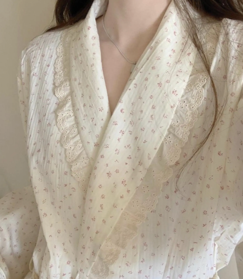 Cotton Lace Lounge Robe
