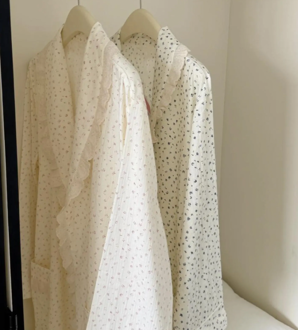 Cotton Lace Lounge Robe