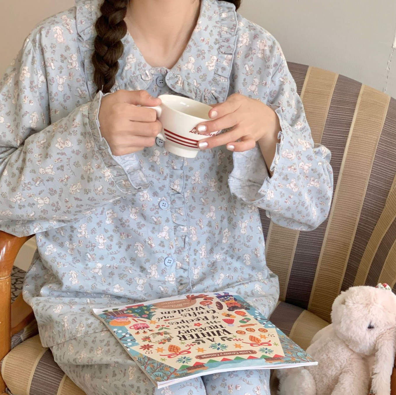 Flower and Bear Print Pajamas
